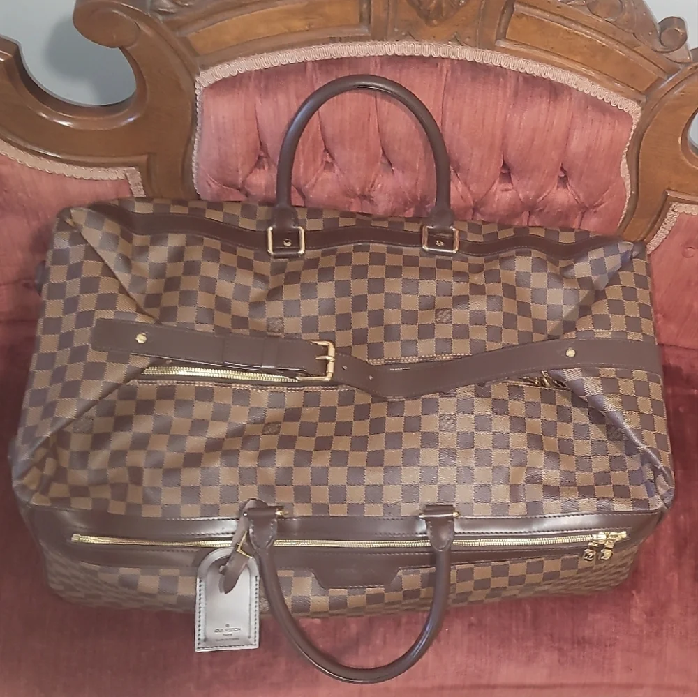 Louis Vuitton Rolling Duffle Convertible Bag in Brown - Picture 2 of 16
